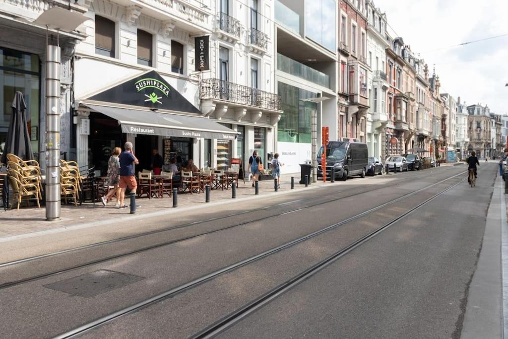 Bright, Spacious Apartments & Perfectly Located In The Heart Of Ghent Exterior photo
