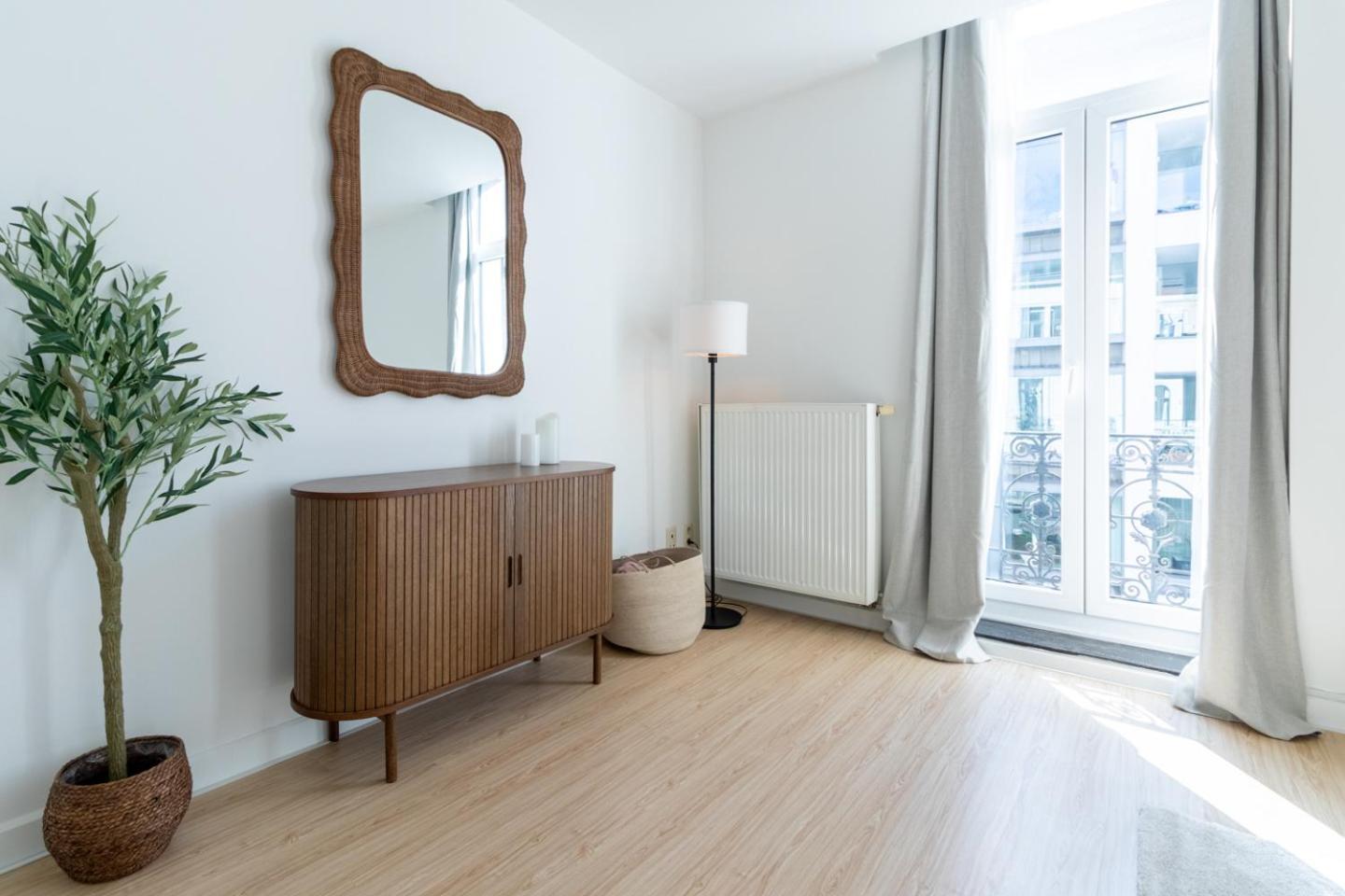Bright, Spacious Apartments & Perfectly Located In The Heart Of Ghent Exterior photo