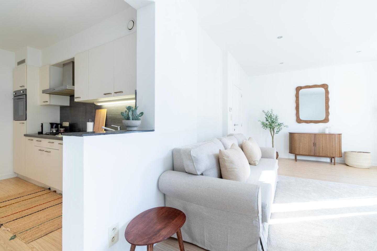 Bright, Spacious Apartments & Perfectly Located In The Heart Of Ghent Exterior photo