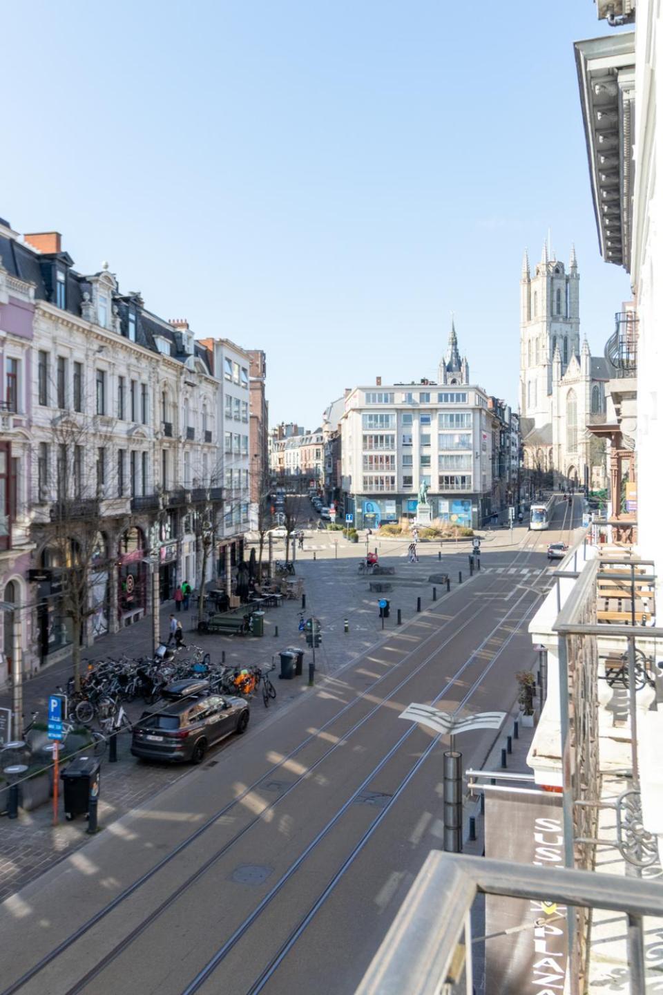 Bright, Spacious Apartments & Perfectly Located In The Heart Of Ghent Exterior photo