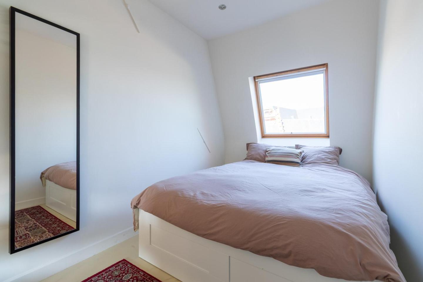 Bright, Spacious Apartments & Perfectly Located In The Heart Of Ghent Exterior photo